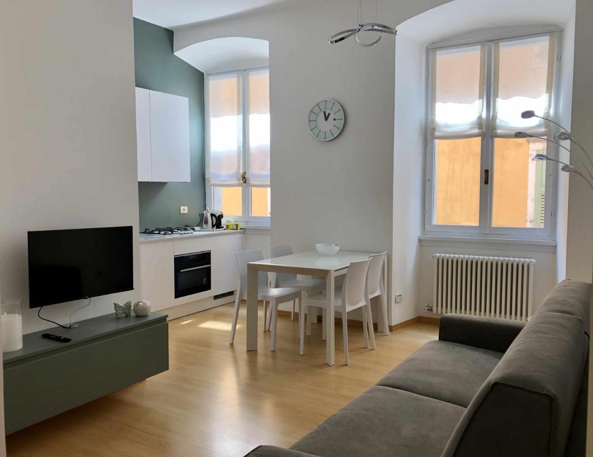 Lantica Torre Apartment Riva del Garda Exterior photo