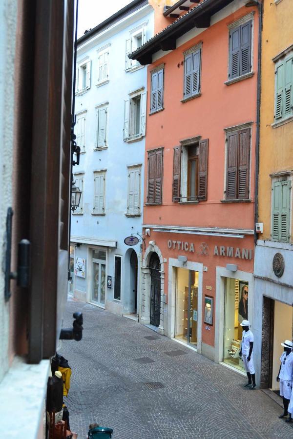 Lantica Torre Apartment Riva del Garda Exterior photo